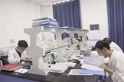 用好 金鑰匙 奮力打造一座化工新城 官莊工區黨工委書記黨建凱訪談實錄